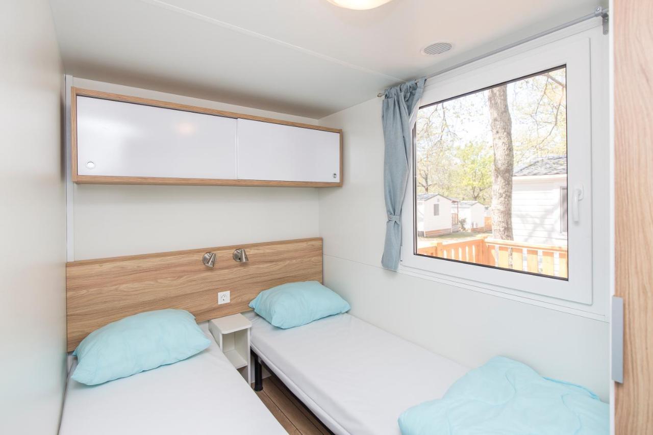 Albatross Mobile Homes On Solaris Camping Fkk-Naturist ポレッチ エクステリア 写真